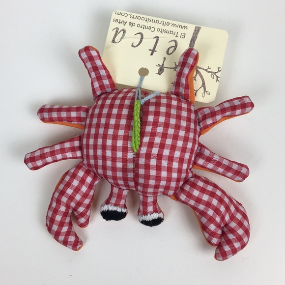 One handmade crab 🦀 keychain ornament - Picture 2 of 5